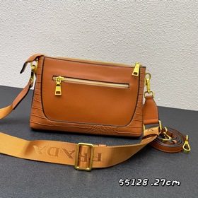 Эксклюзивная модель Prada «RADA» — классическая легенда, с двумя 