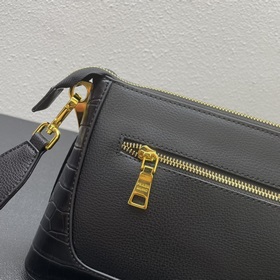 Эксклюзивная модель Prada «RADA» — классическая легенда, с двумя 