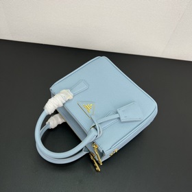 Mini Killer 1BA906, золотой. Эта сумка Galleria изготовлена из фи
