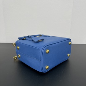 Mini Killer 1BA906, золотой. Эта сумка Galleria изготовлена из фи