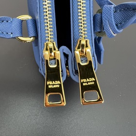 Mini Killer 1BA906, золотой. Эта сумка Galleria изготовлена из фи