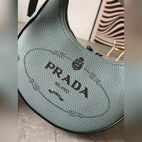 Новая модель Prada RADA Французская элегантность, зимний стиль, о