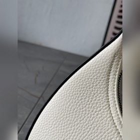Новая модель Prada RADA Французская элегантность, зимний стиль, о