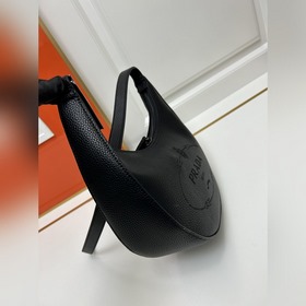 Большой Prada RADA, новая модель Французская элегантность, зимний