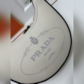 Новая модель Prada RADA Французская элегантность, зимний стиль, о