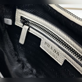 Новая модель Prada RADA Французская элегантность, зимний стиль, о
