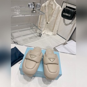 Лучшая версия тапочек Prada, туфли-муллеры очень удобны в носке, 