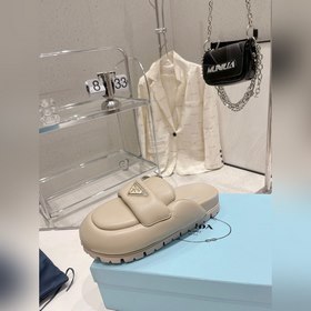 Лучшая версия тапочек Prada, туфли-муллеры очень удобны в носке, 