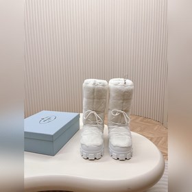 Prada Rada – новая популярная модель космических ботинок для лыж