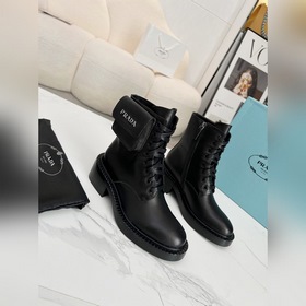 23 Новая серия rad* классическая сумка Prada в сочетании с ботинк