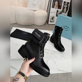 23 Новая серия rad* классическая сумка Prada в сочетании с ботинк