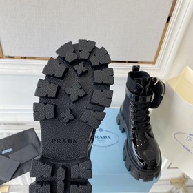 Новые ботинки Prada с толстой подошвой —————————— Весенняя коллек