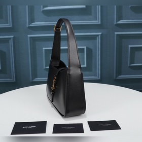 Новые поступления Новая модель сумки под мышку Le5A7 Bag весна-ле