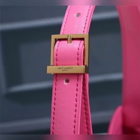 Новые поступления Новая модель сумки под мышку Le5A7 Bag весна-ле