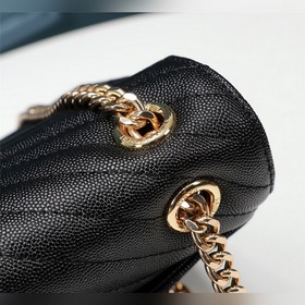 Классическая сумка SAINT LAURENT MONOGRAMME с шариковым узором из