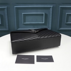 Классическая сумка SAINT LAURENT MONOGRAMME с шариковым узором из