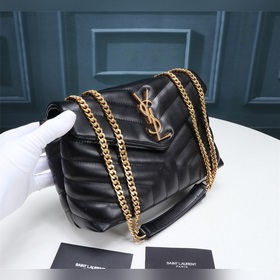 Классическая легенда Saint Laurent сочетает в себе модный стиль и