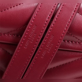 Классическая легенда Saint Laurent сочетает в себе модный стиль и
