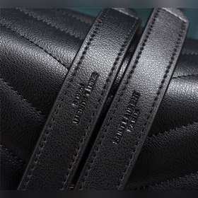 Классическая легенда Saint Laurent сочетает в себе модный стиль и