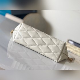 Новая модель сумки-пельмениз овечьей кожи от YSL 2024 Сумка через