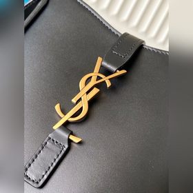 Новинка серии LE 5A7 — чехол для мобильного телефона. Мы настояте