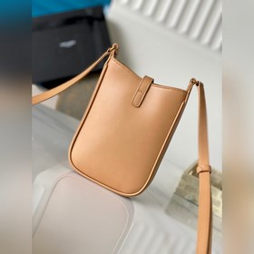 Новый член серии LE 5A7 — чехол для мобильного телефона Мы настоя
