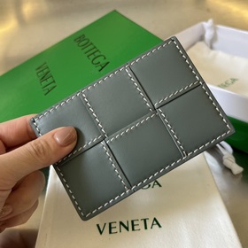 Новый кожаный кошелек BV с большими отделениями швами 748052 дейс