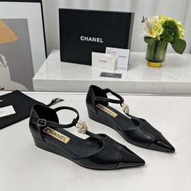 Высококачественные сандалии CHANEL 2024 с официального сайта Chan