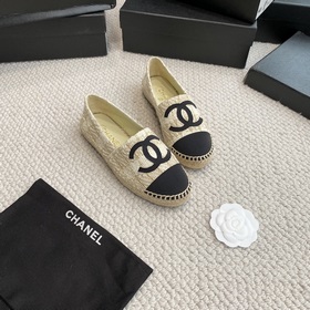 Chanel классические рыбацкие туфли в полной коллекции цвета хаки!