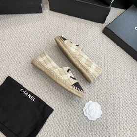 Chanel классические рыбацкие туфли в полной коллекции цвета хаки!
