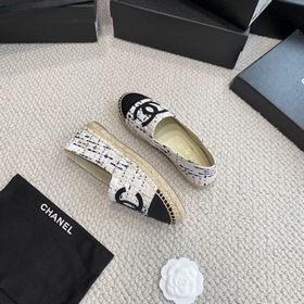 Chanel классические рыбацкие туфли в полной коллекции цвета хаки!