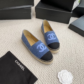Chanel классические рыбацкие туфли в полной коллекции цвета хаки!