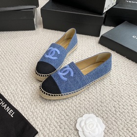Chanel классические рыбацкие туфли в полной коллекции цвета хаки!