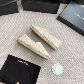 Chanel классические рыбацкие туфли в полной коллекции цвета хаки!