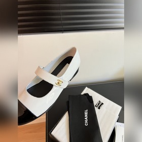 CHANEL 23K Mary Jane туфли-балетки в черно-белом цвете – классика