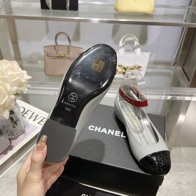 CHANEL Маленькая сумка 23 Новинка Классическая модель Серия туфел