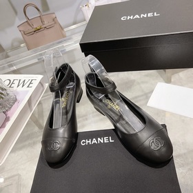 CHANEL Маленькая сумка 23 Новинка Классическая модель Серия туфел