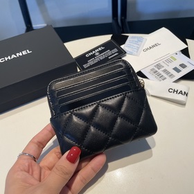 Обновленная версия Chanel из кожи быка и овцы, с классическими зо