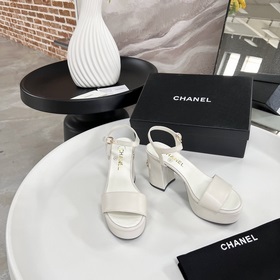 Высококачественные сандалии CHANEL 2024 с официального сайта Chan