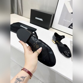 CHANL Chanel 2024 ранние весенние сандалии! Оригинальная модель в