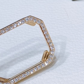 chanel 23s c стразы, квадратная застежка с логотипом, телячья кож