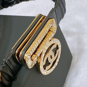 chanel 23c Телечный телец Золотой металл и стразы Черный Эластичн