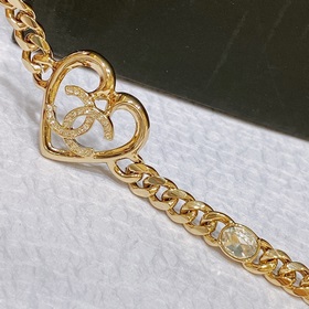 Новая модель браслета Chanel 23 сердцем Классический двойной симв
