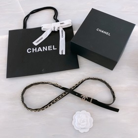 Новая весенняя коллекция Chanel из телячьей кожи золотистого мета