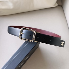 Оригинальная сумка Chanel из телячьей кожи, золотой металл и теля