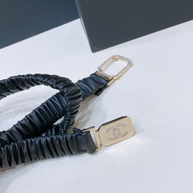 chanel 23s c стразы, квадратная застежка с логотипом, телячья кож