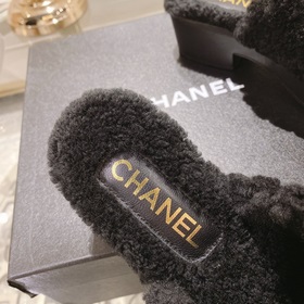 Chanel – популярные тапочкиз натуральной кожи! Изысканные и милые