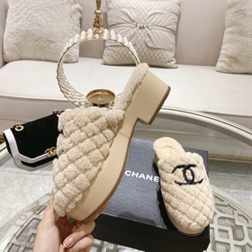 Chanel – популярные тапочкиз натуральной кожи! Изысканные и милые