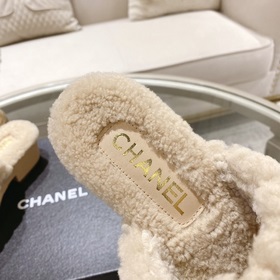 Chanel – популярные тапочкиз натуральной кожи! Изысканные и милые