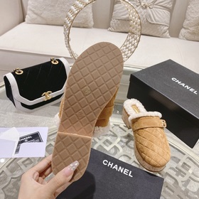 Chanel – популярные тапочкиз натуральной кожи! Изысканные и милые